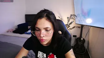sweetbitter_ smalltits nude chat