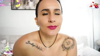 Sara_charmy posing on cam - 04-Jan-26