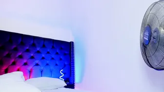 Melanny_luv on webcam chat sex
