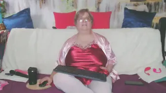 Queenpammy posing on cam (01/05/2026)