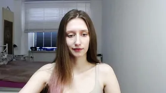 Luna_xsensual nude on cam - 05 January 2026