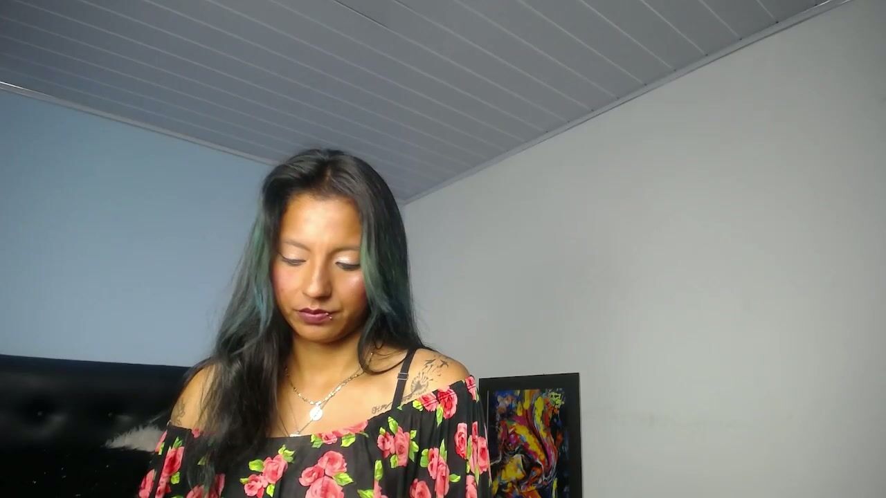 chloewills_ horny amateur video 05 January 2026