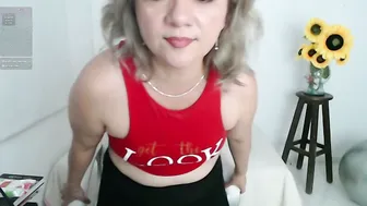 lilly_milf 05 January 2026