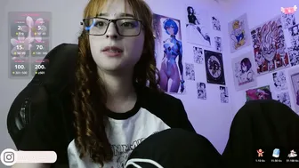 Celesteayase amateur cam show posing on webcam