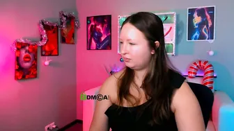 Karnelia_sweet brunette live cam show