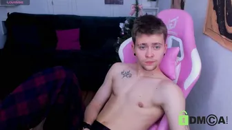 tomas_norton 01/06/2026 chat cam sex