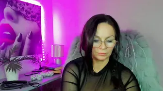 helen_79 lovense sex cam chat