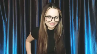 Emilydeer petite chat sex cam