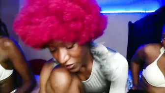 kimberly_chloe horny amateur video (01-06-2026)