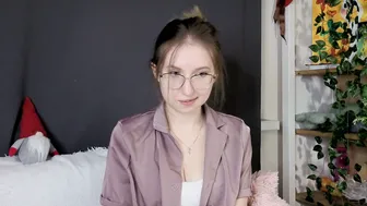 oliviavele recorded nude video 551039
