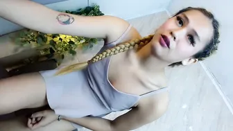 queena10 recorded nude video 551460