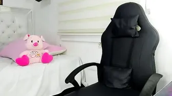 goddess_of_pigs hot webcam video 01-07-2026