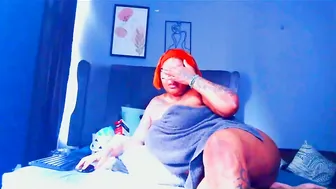Pearlblu38 dildo cam girl