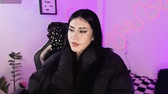 Korolovaa cam chat 01-07-2026