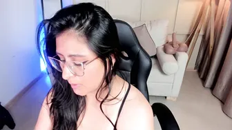 Amber_gold113 cam porn video - (01-07-2026)