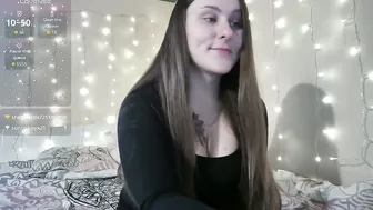 emma_just recorded nude video 552764