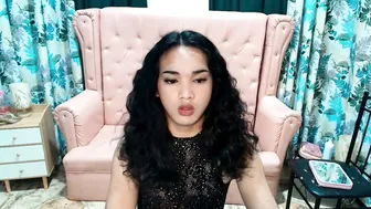 Superlatinawild4ux interactivetoy live webcam show