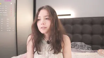 kissiekat bigboobs cam
