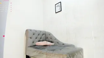 Sky_swette 01/08/2026 pantyhose