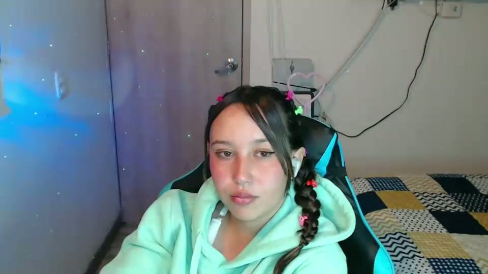 Kenshi2302 bigboobs sex chat