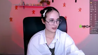 Tessa_tea horny amateur video 08-Jan-26