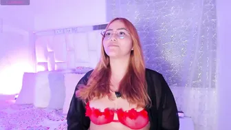 Leahbarker bighips chat cam porn