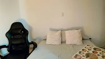 laura_d23 squirt porn cam
