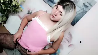 krezikeed recorded nude video 556095