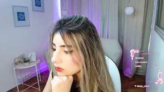 rousee_v recorded nude video 557270
