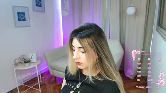 rousee_v recorded nude video 557270