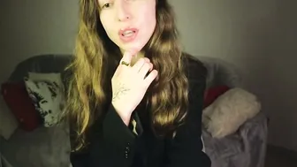 maroonaaa recorded nude video 557696