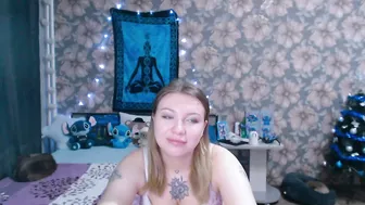 Aalicebubble smoke hot webcam video