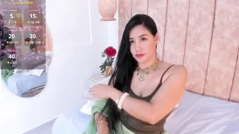 katrina_baurii bigboobs (01-08-2026)
