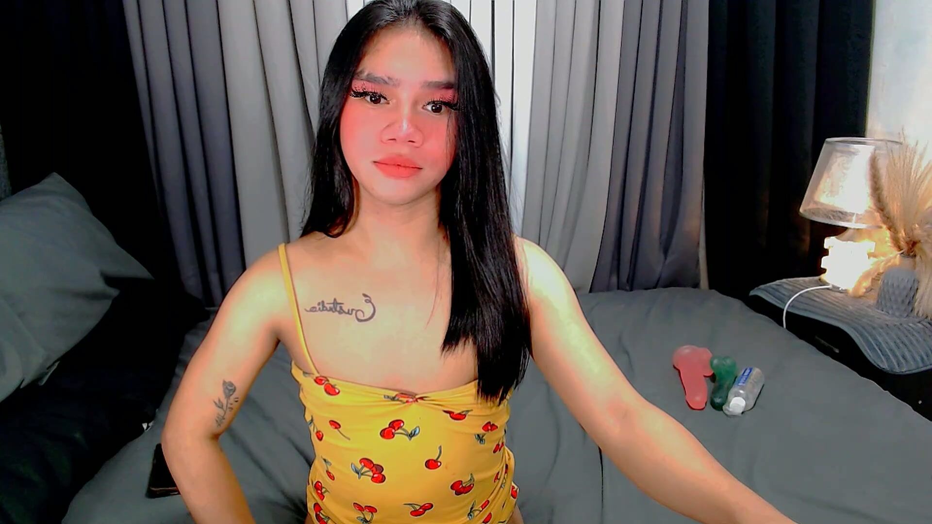 Crytastal_lust1212 chat cam porn (01/08/2026)