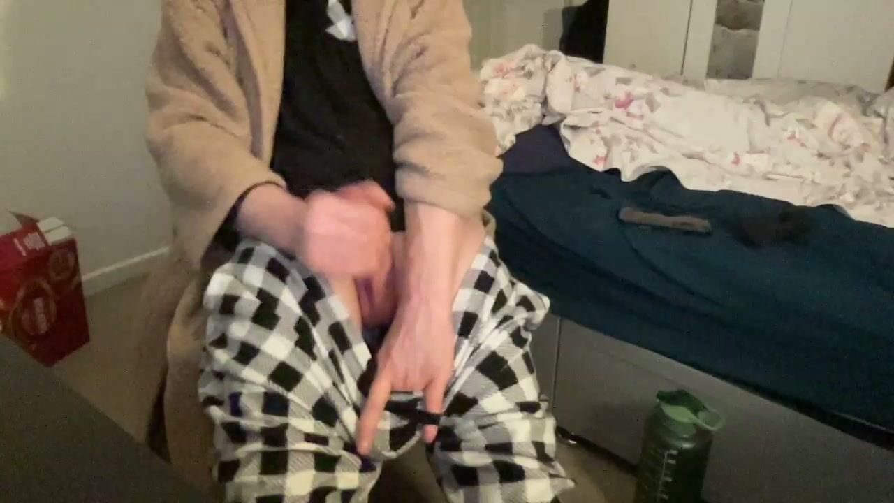 shyboy0533 bigcock chat porn video