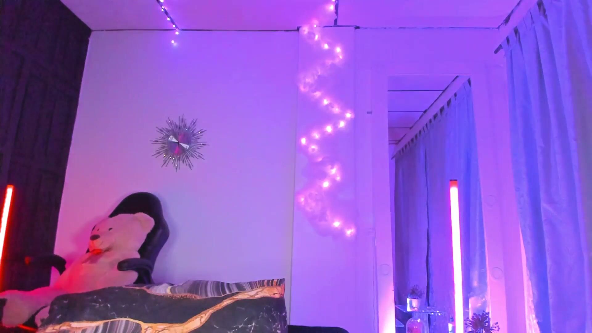 Samanthawestx hot webcam video - 01-09-2026