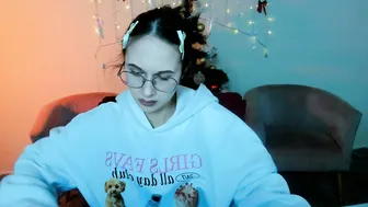 mona_cloud hot porn video (01-09-2026)