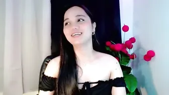 Hilarymolly petite (01-09-2026)
