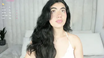 1m_emily cam nude 09-Jan-26