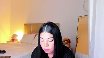 aliciabiden recorded nude video 559632