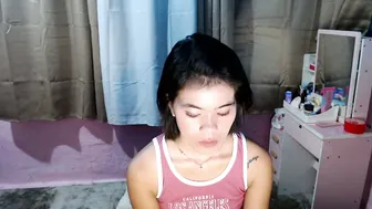 yoursweet_asian20 on webcam - 15-Jun-25