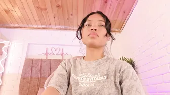 penelope_tay (06-15-2025)