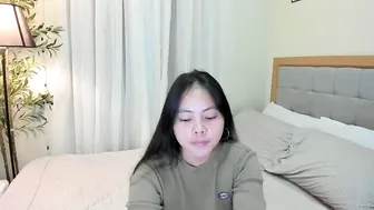 hot_andreax asian 09-Jan-26