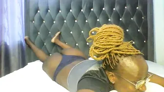 pretymellani cam sex chat 09 January 2026