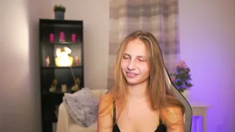 emmie_murray young amateur cam video