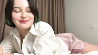 Cute_emiliya on live cam video