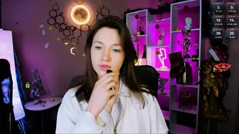 helli_belli chat sex 01/10/2026