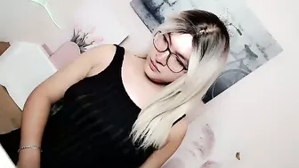 krezikeed recorded nude video 563897