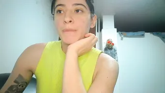 _mia_foster1 latina cam sex