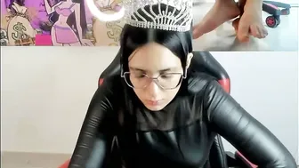 Queen_findom1 video cam cam video